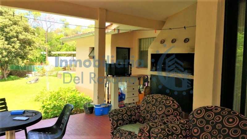VENDO CASA VILLA LAGO AZUL - CARLOS PAZ