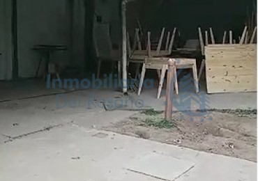 VENDO LOCAL COMERCIAL MAS GALPON - TALLERES OESTE